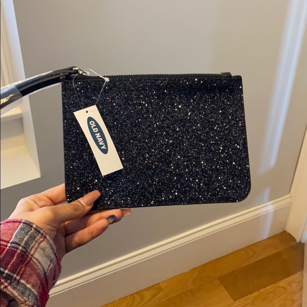 Sparkle wristlet